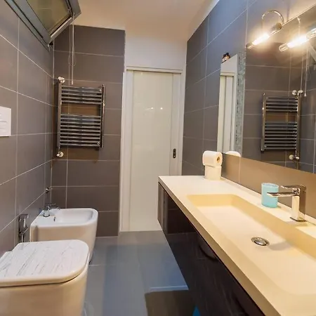 Lidahouse Terrace And Vesuvio View Next Museum By Houseinnaples *